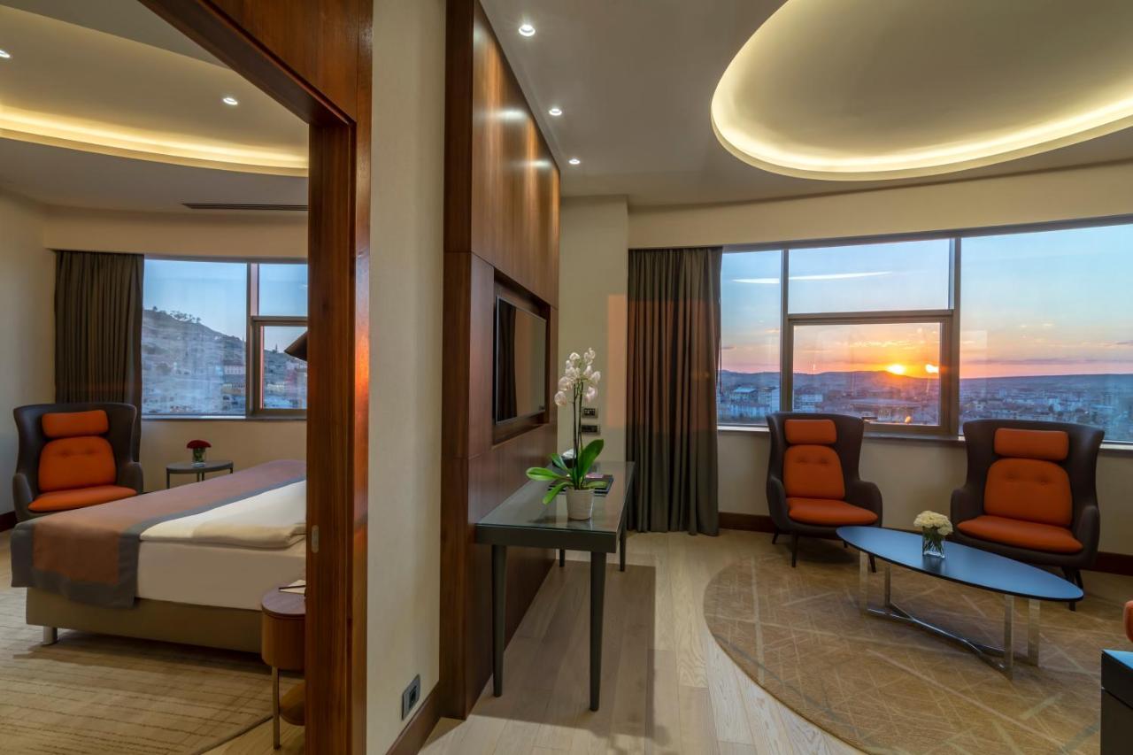 Crowne Plaza Cappadocia - Nevsehir By Ihg Hotel Ngoại thất bức ảnh